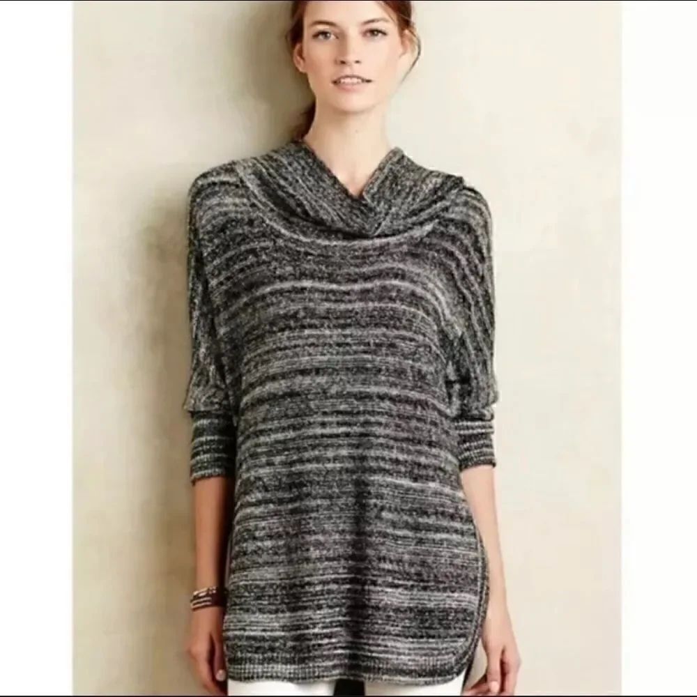 Anthropologie Field & Flower Space Dye Cowl neck size small